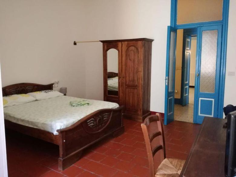 Ampia Stanza Con Bagno Privato, Centro Sassariアパートメント エクステリア 写真